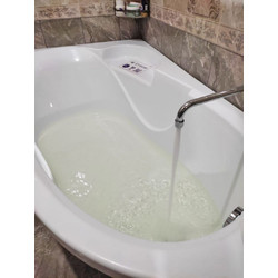 Акриловая ванна Triton Изабель 170х100 R, с каркасом, сифоном