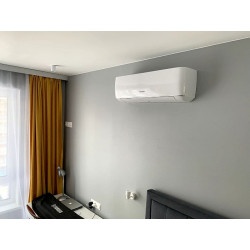 Сплит-система Hisense EXPERT PRO DC Inverter AS-18UW4RXATV03 Wi-Fi