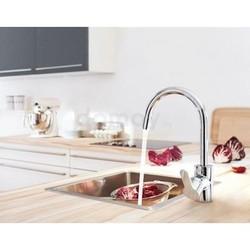 Смеситель для кухни Grohe Eurostyle Cosmopolitan 31126002, с выдвижной лейкой