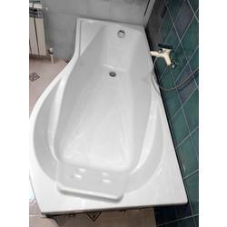 Акриловая ванна Triton Мишель 180х96 L, в комплекте с ножками